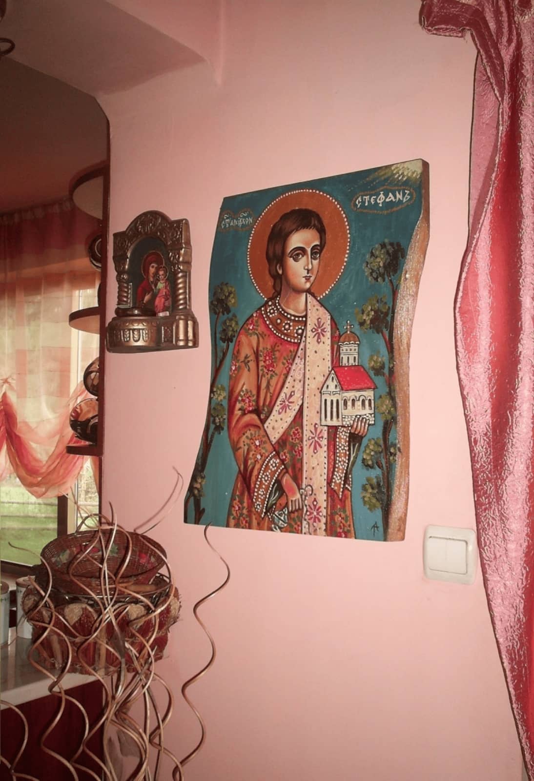 Family Hotel Stoyan - Common Areas - Image 1